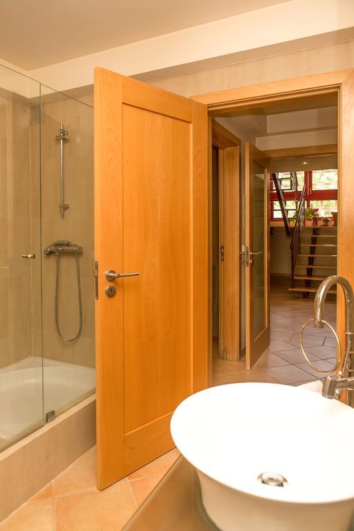 Вилла Casa Palheiro Amarelo Da Biarritz Кошта-Нова Экстерьер фото