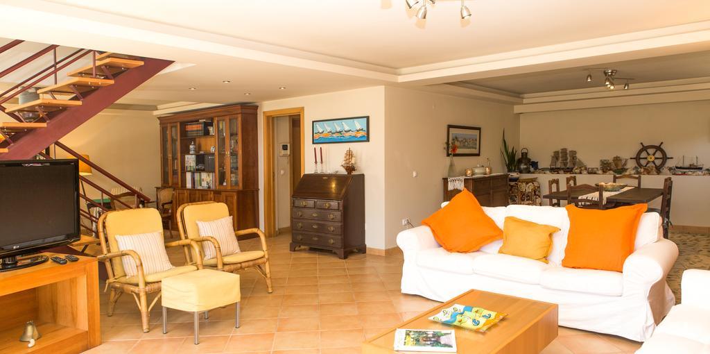 Вилла Casa Palheiro Amarelo Da Biarritz Кошта-Нова Экстерьер фото